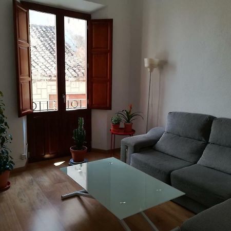 Nice Apartment In The Center Of Гранада Экстерьер фото