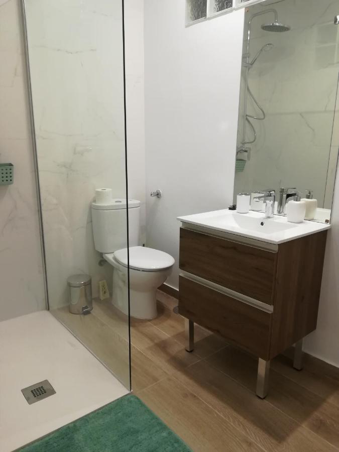 Nice Apartment In The Center Of Гранада Экстерьер фото