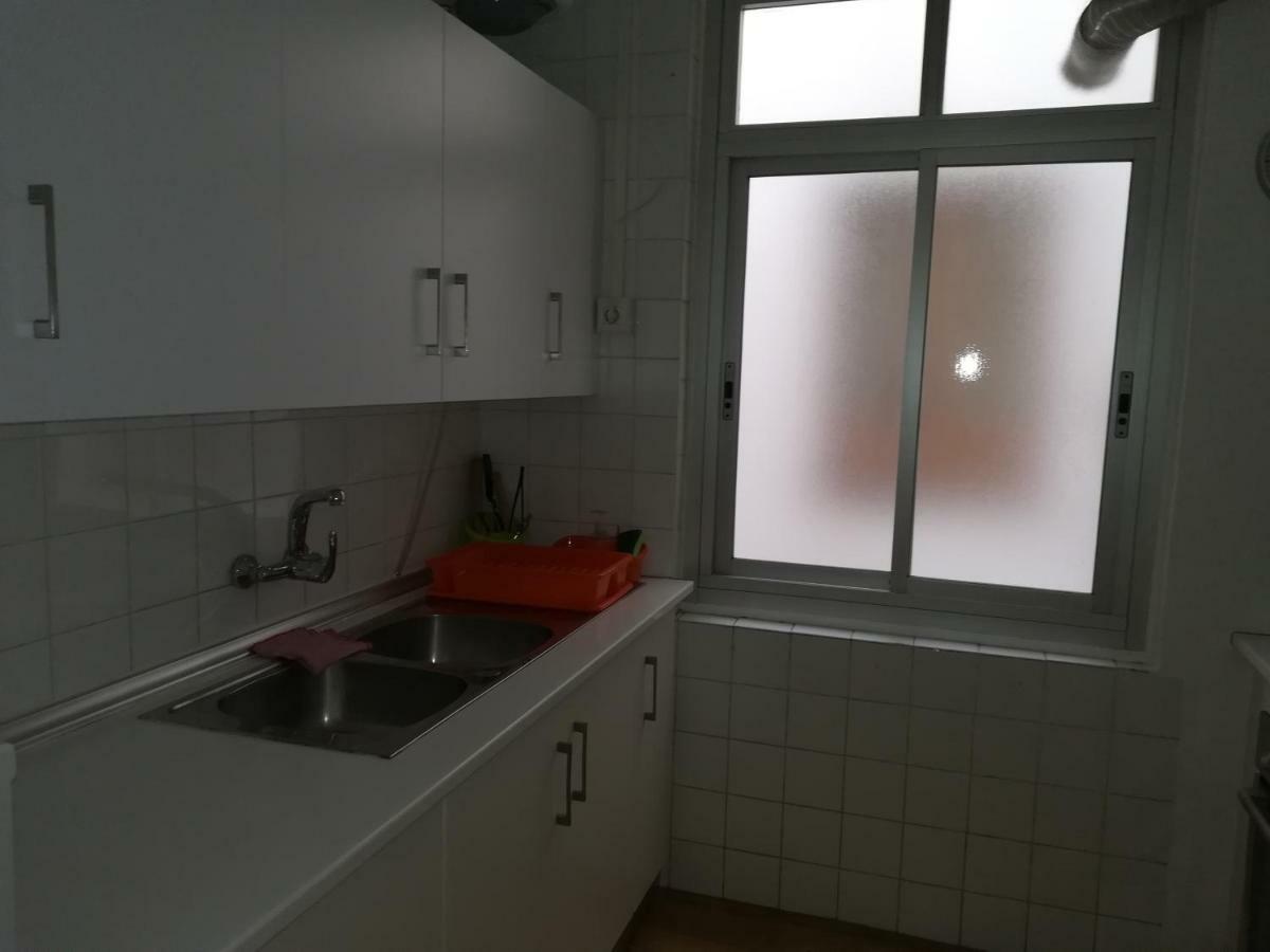 Nice Apartment In The Center Of Гранада Экстерьер фото